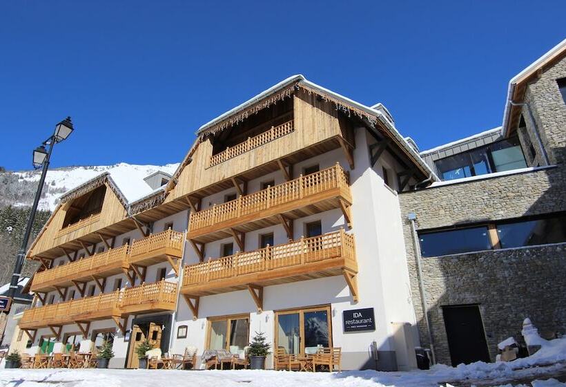 Отель Le V De Vaujany