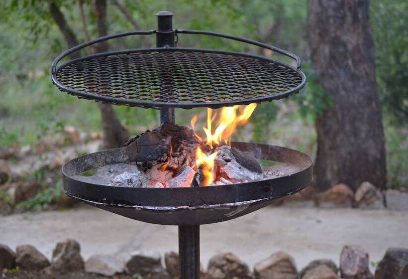 בית מלון כפרי Mali Mali Safari Lodge