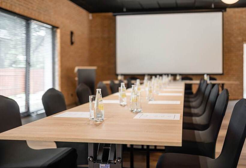 בית מלון כפרי Plaża Resort