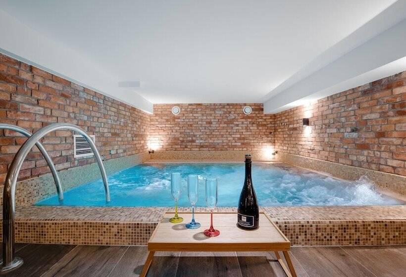 בית מלון כפרי Plaża Resort