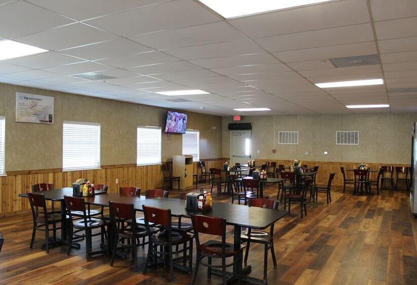 酒店 Target Hospitality Carlsbad Lodge