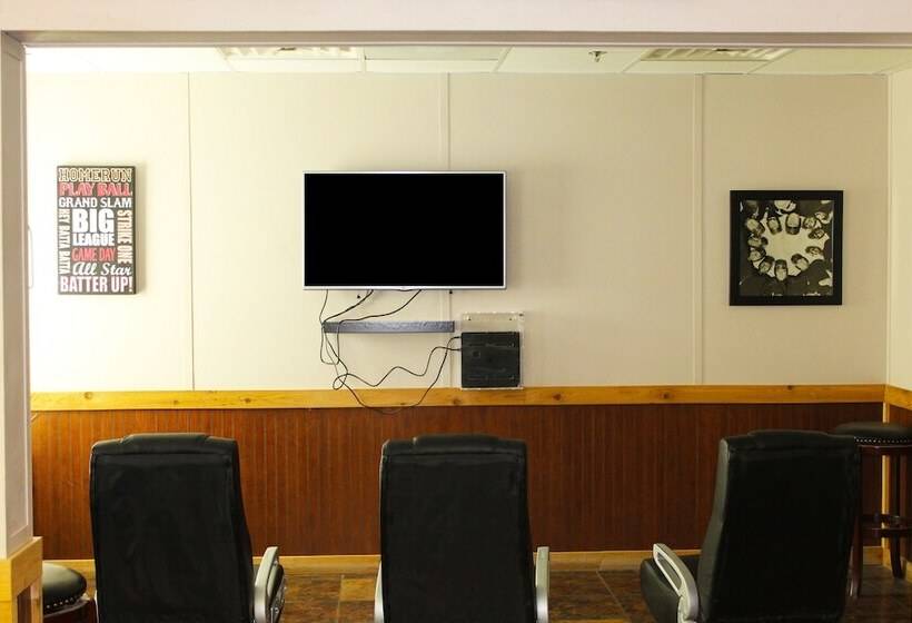 酒店 Target Hospitality Carlsbad Lodge