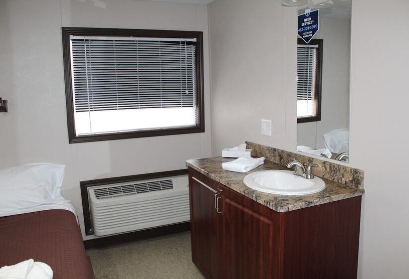 Отель Target Hospitality Kermit North Lodge