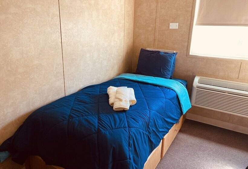 فندق Target Hospitality Williams County Lodge