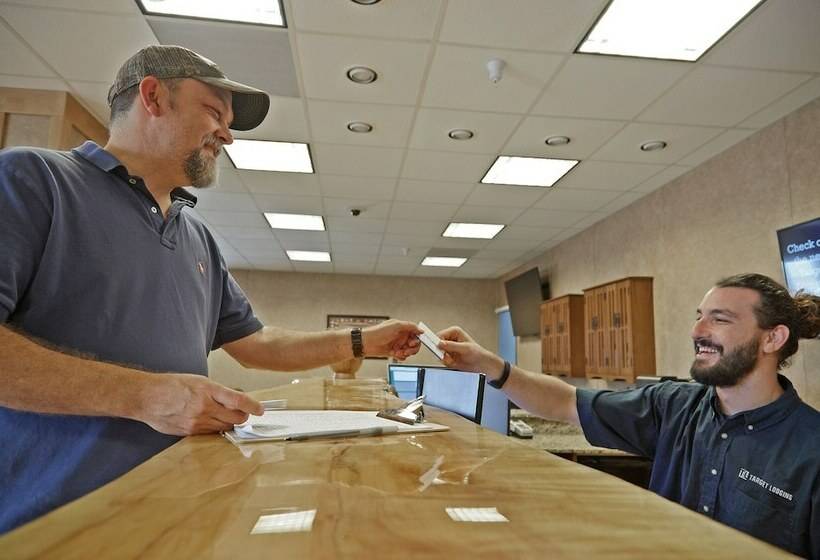 酒店 Target Hospitality Kermit South Lodge