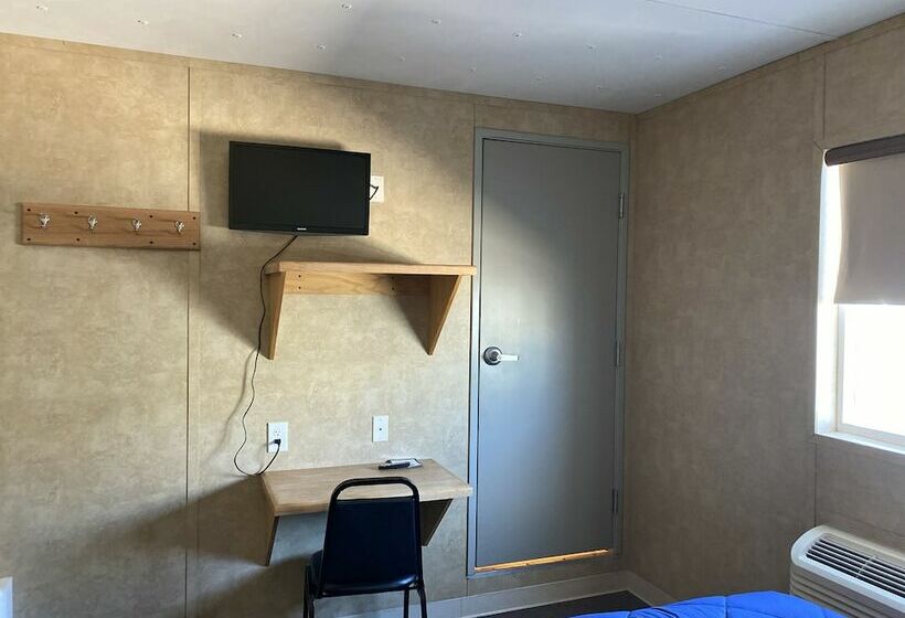 فندق Target Hospitality Watford City Lodge