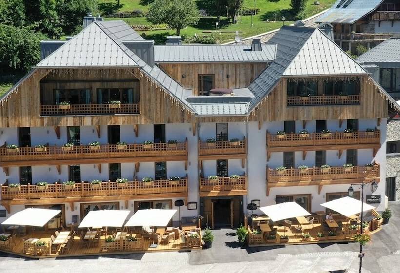 Отель Le V De Vaujany