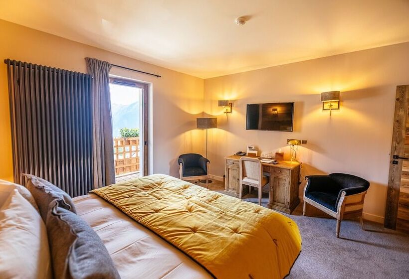 Отель Le V De Vaujany