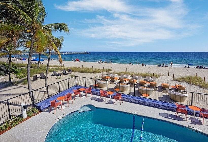 فندق على الطريق Ocean Treasure Beachside Suites