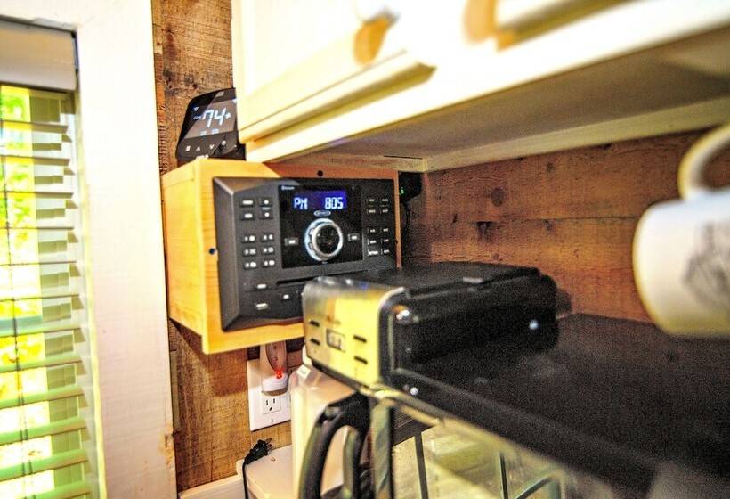 The Americana   Parker Creek Bend Cabins