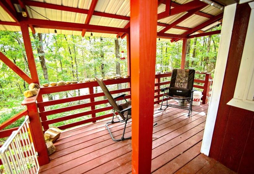 The Americana   Parker Creek Bend Cabins