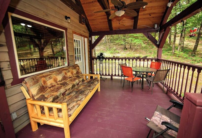 The Americana   Parker Creek Bend Cabins