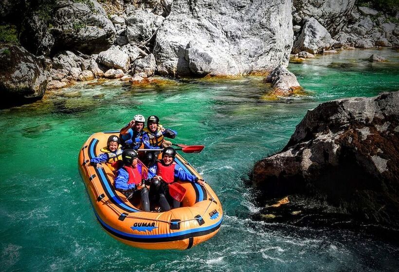 پانسیون Apartments Skok With Free Parking