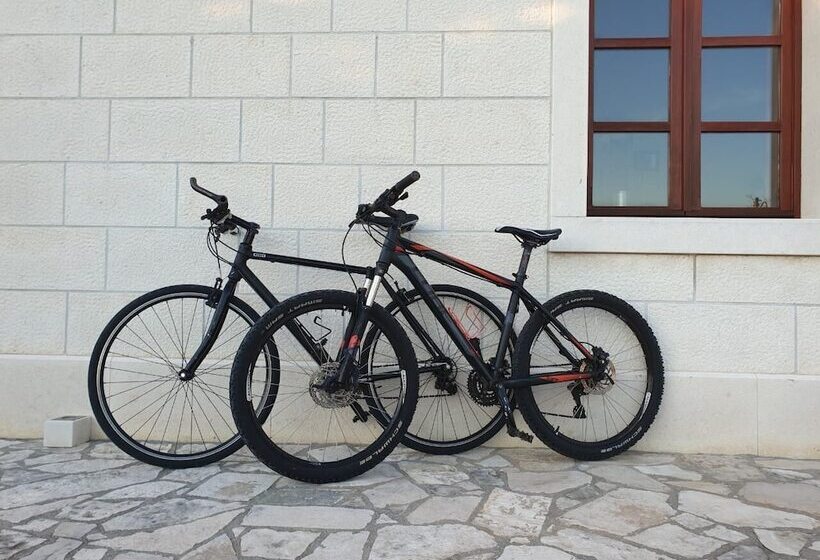 פנסיון Guesthouse Papica