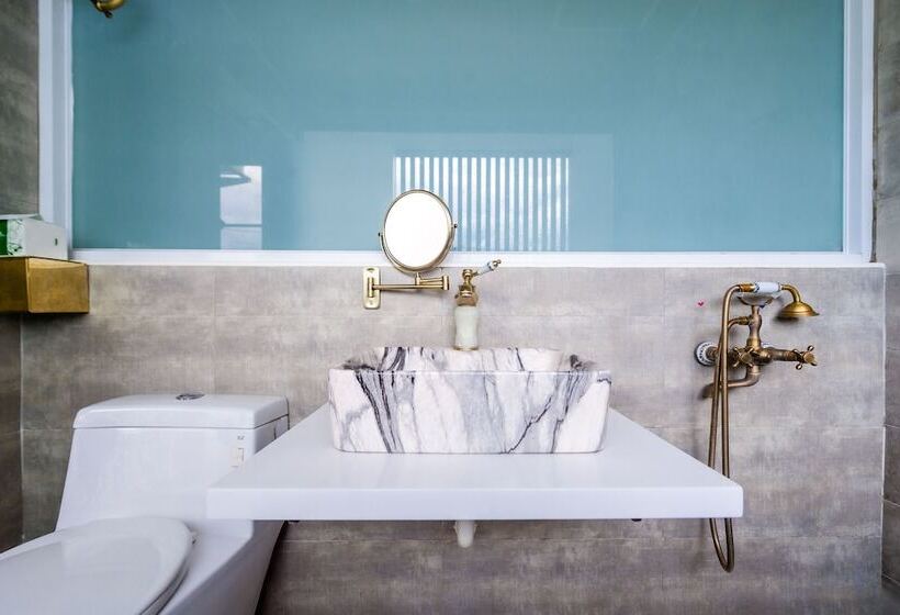 پانسیون Dream Valley