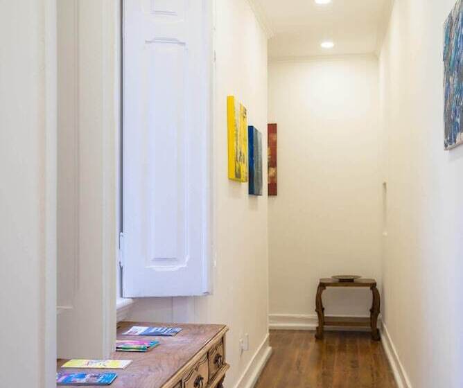 پانسیون Feel At Home Lisboa