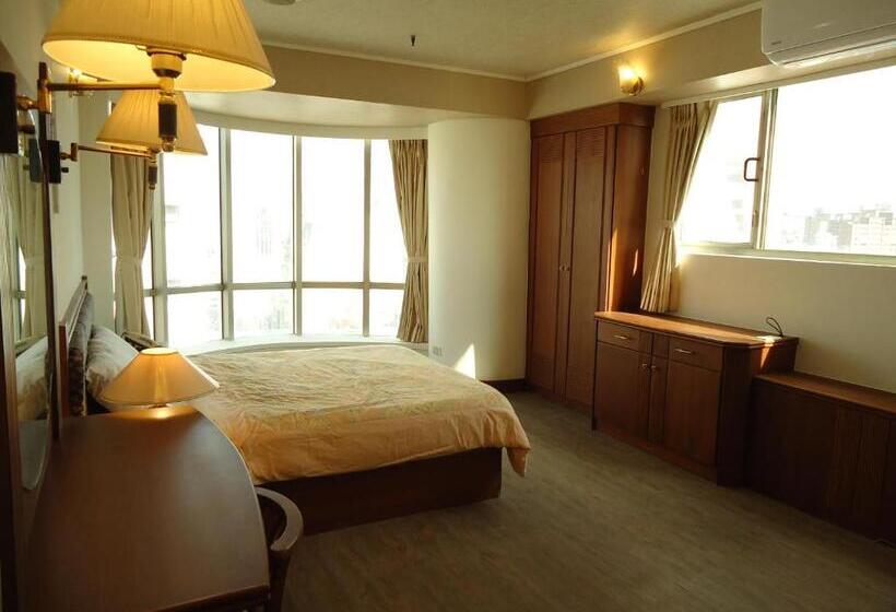 پانسیون Hsinchu World Trade Business Hall