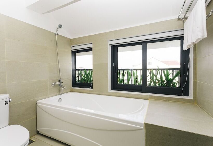 پانسیون Le Petit Villa Hoi An