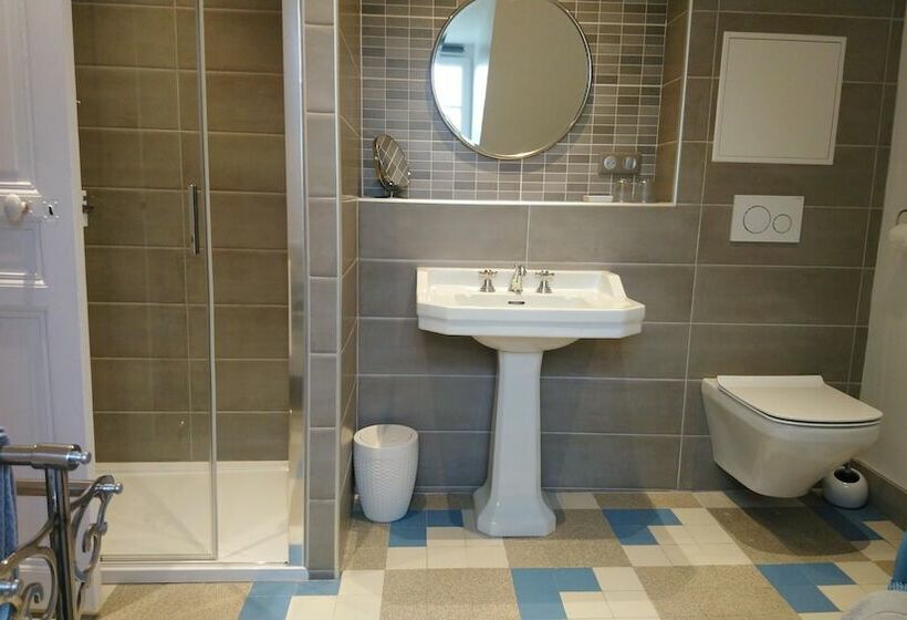 Пансион Manoir De Conjon