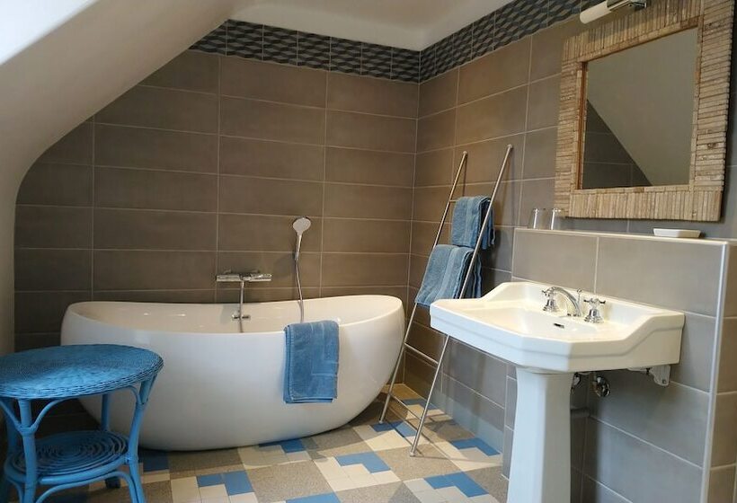 Пансион Manoir De Conjon