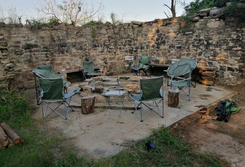 פנסיון Seven Fountains Farm