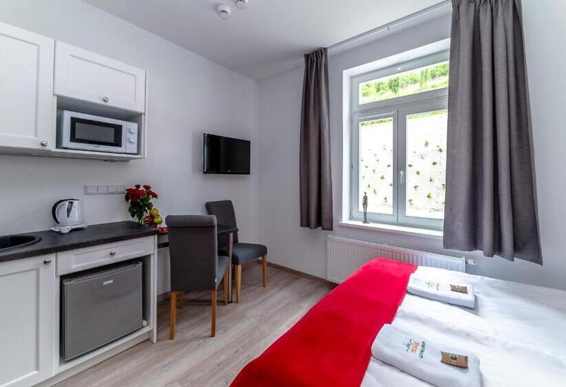 پانسیون Willa Tęcza