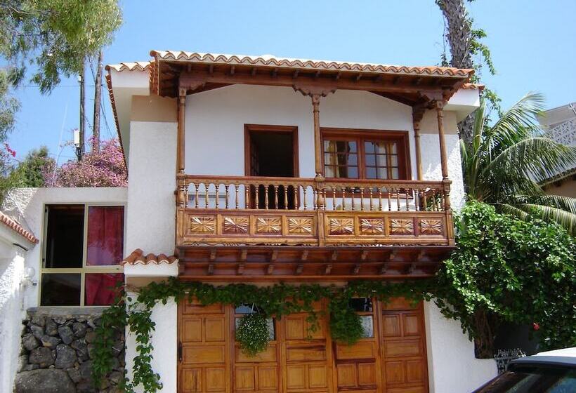 ペンション Willkommen Im Paradies   Welcome In Paradise   Bienvenidos Al Paraíso