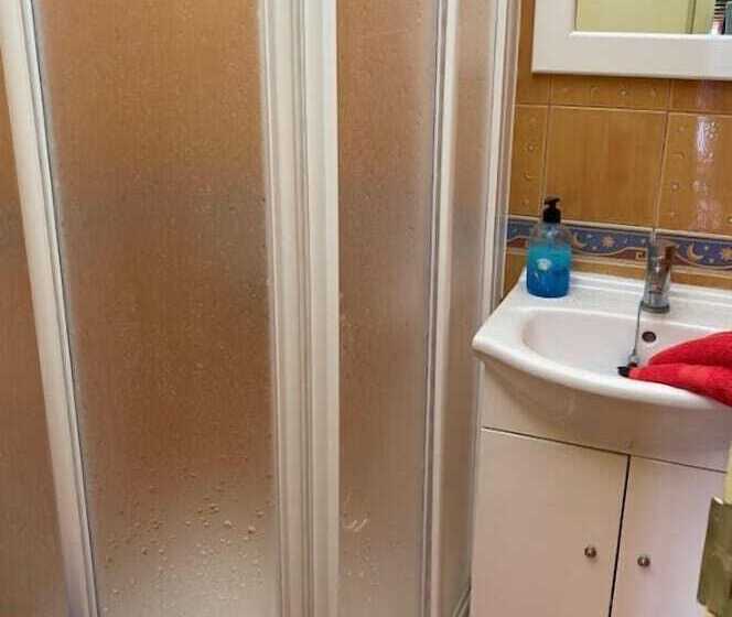 ペンション Willkommen Im Paradies   Welcome In Paradise   Bienvenidos Al Paraíso