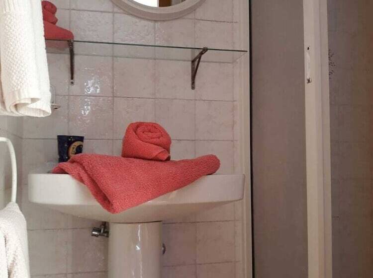 ペンション Willkommen Im Paradies   Welcome In Paradise   Bienvenidos Al Paraíso