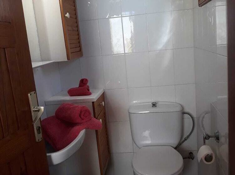 ペンション Willkommen Im Paradies   Welcome In Paradise   Bienvenidos Al Paraíso