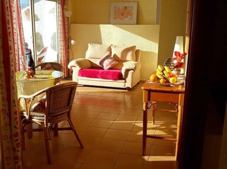 ペンション Willkommen Im Paradies   Welcome In Paradise   Bienvenidos Al Paraíso