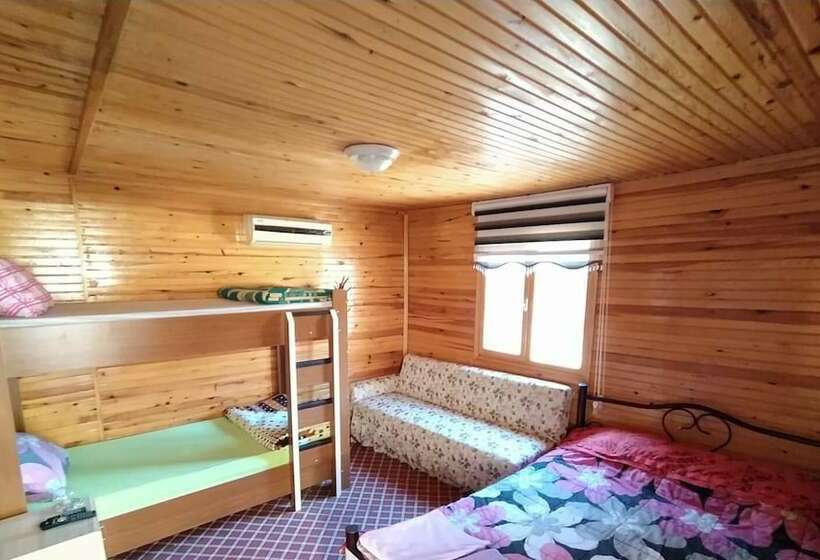 Rengarenk Otel & Restorant