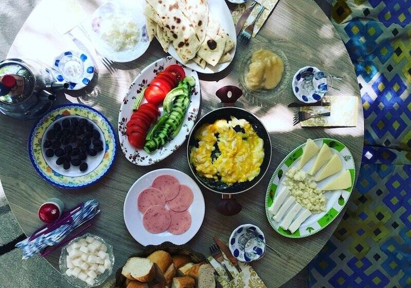 Rengarenk Otel & Restorant