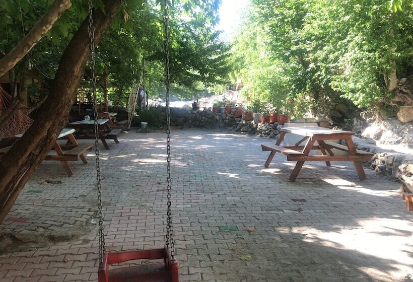 Rengarenk Otel & Restorant