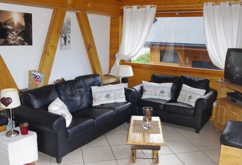 Central Hostel Chatel