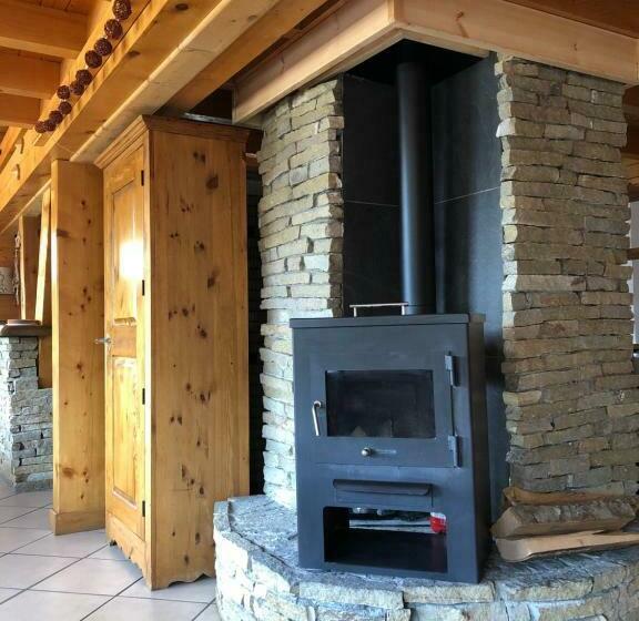 Central Hostel Chatel