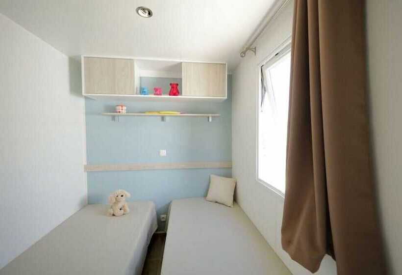 فندق Camping Campilo