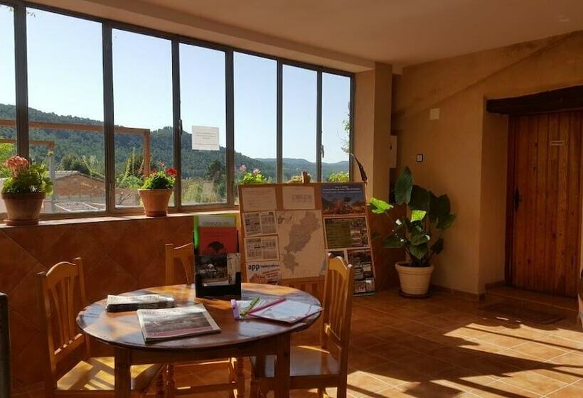 ホテル Camping El Roble