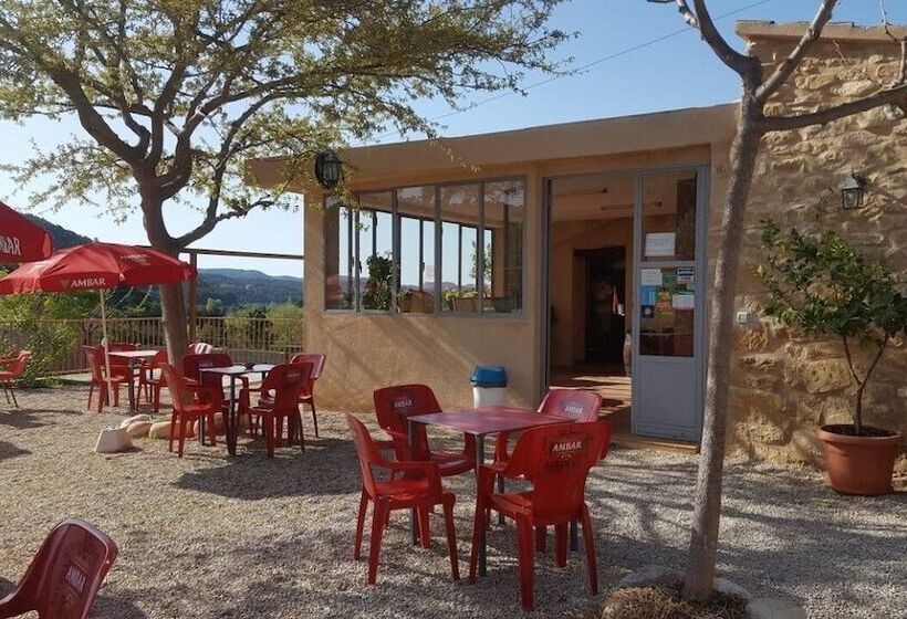 ホテル Camping El Roble