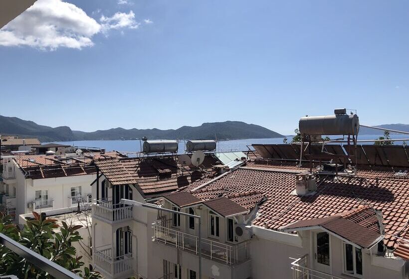 בית מלון כפרי Caretta Pansi̇yon