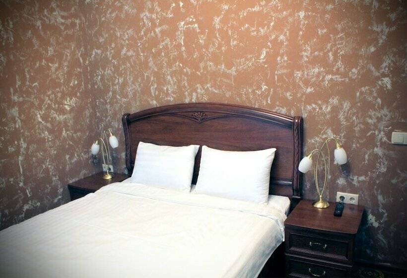 هتل Seven Hills Lubyanka