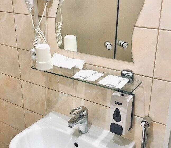 هتل Seven Hills Lubyanka