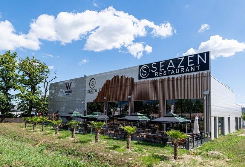 בית מלון כפרי Woods  Genevethoiry