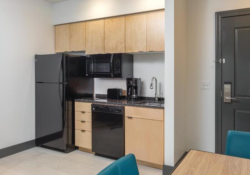 هتل Worldmark Portland Waterfront Park