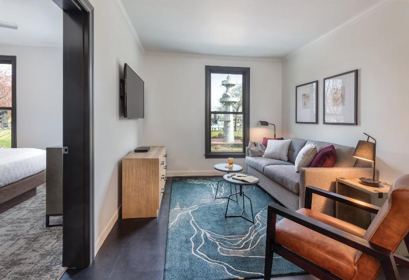 هتل Worldmark Portland Waterfront Park