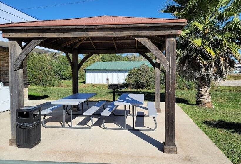 モーテル Coldspring Inn