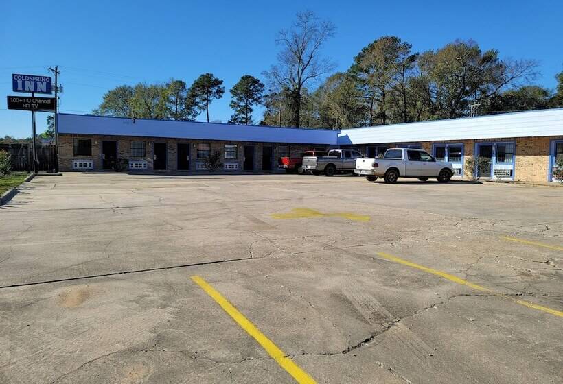 モーテル Coldspring Inn