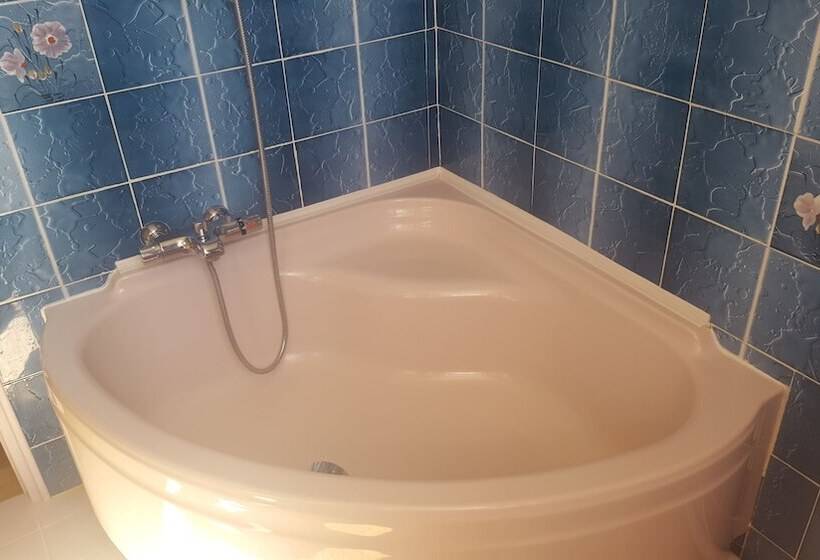 ペンション Camden House