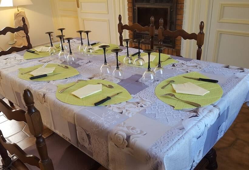 ペンション Camden House