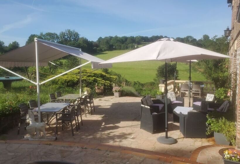 ペンション Camden House